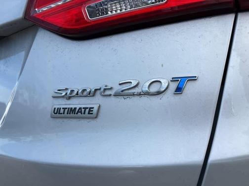 2016 Hyundai Santa Fe Sport 2.0L Turbo