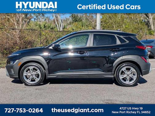 2023 Hyundai KONA SEL