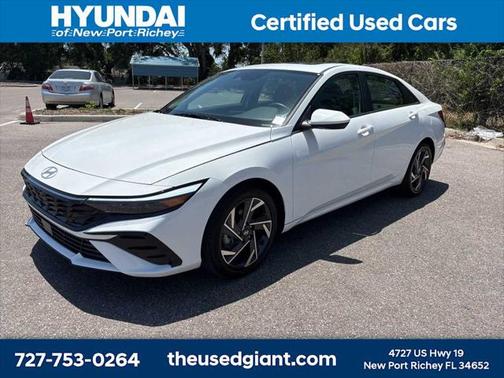 2024 Hyundai ELANTRA SEL