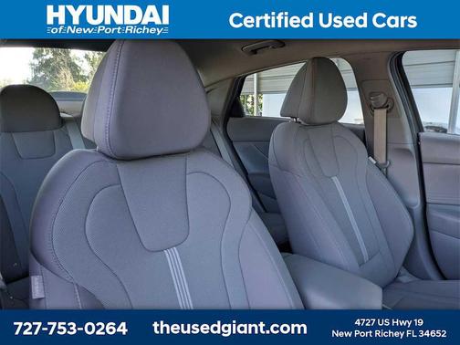 2023 Hyundai ELANTRA SE