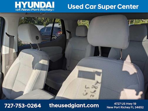 Satin Steel Metallic 2019 Chevrolet Traverse LT Cloth