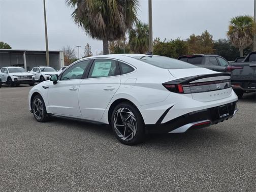 2026 Hyundai SONATA SEL