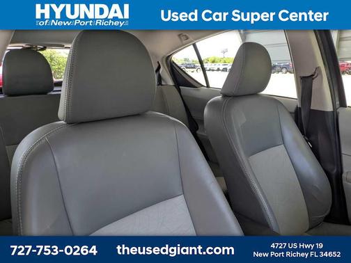 Magnetic Gray Metallic 2012 Toyota Prius c Four