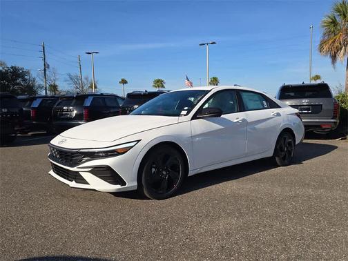 2026 Hyundai ELANTRA Sport