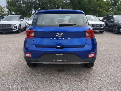 2026 Hyundai VENUE SE