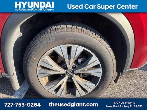 2022 Nissan Rogue SV