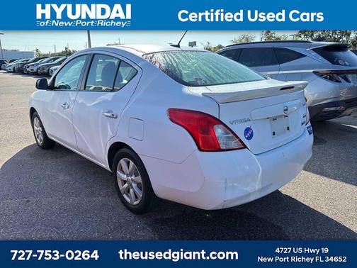 2013 Nissan Versa 1.6 SL
