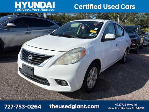 2013 Nissan Versa 1.6 SL