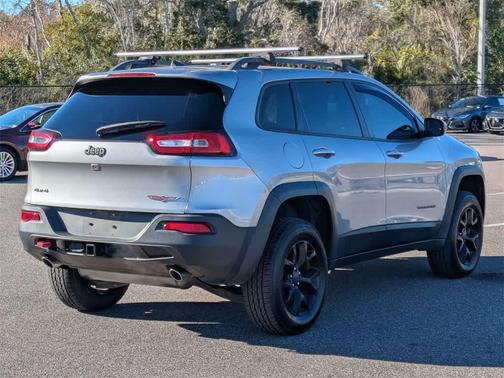 2017 Jeep Cherokee Trailhawk