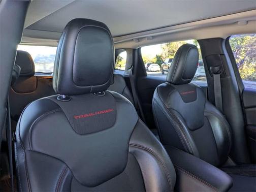 2017 Jeep Cherokee Trailhawk