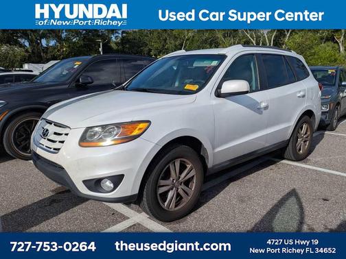 Frost White Pearl 2011 Hyundai SANTA FE SE
