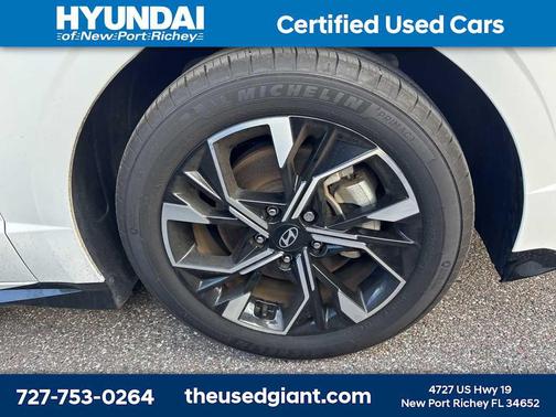 2024 Hyundai SONATA SEL