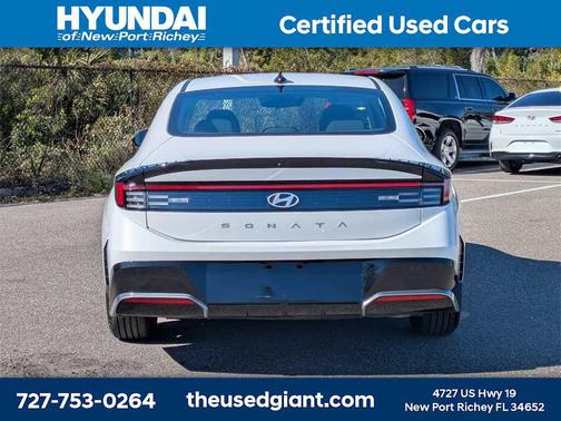 2024 Hyundai SONATA SEL