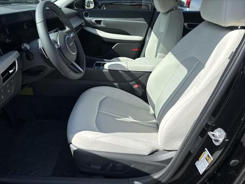 2025 Hyundai SONATA Hybrid SE