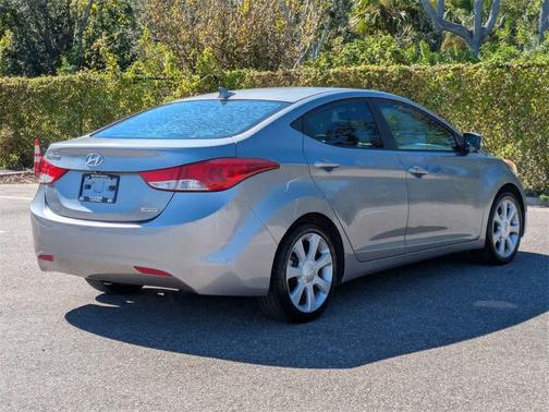 2013 Hyundai ELANTRA Limited