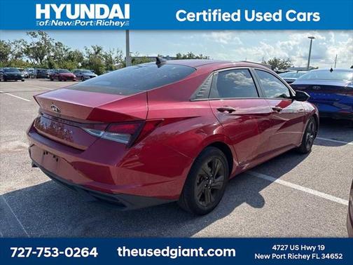 2021 Hyundai ELANTRA SEL