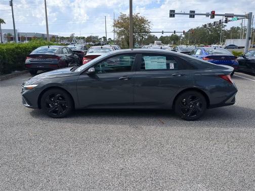 2026 Hyundai ELANTRA Sport