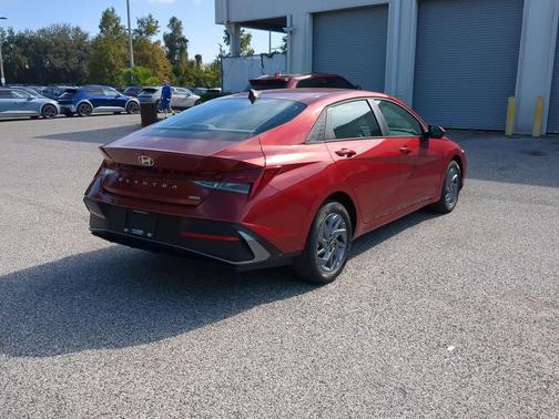 2026 Hyundai ELANTRA HEV Blue