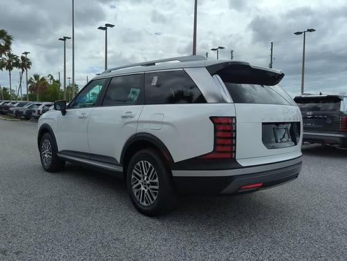 Creamy White Pearl 2026 Hyundai PALISADE SEL 8P