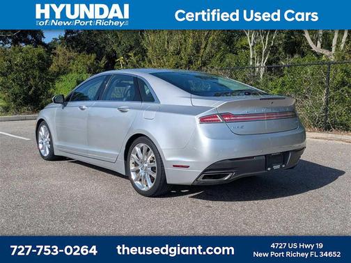 2015 Lincoln MKZ Hybrid Base