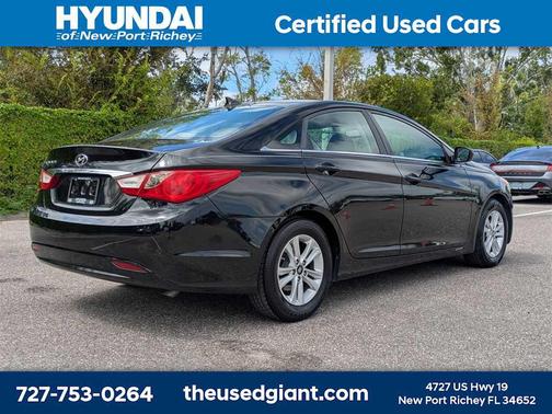 2013 Hyundai SONATA GLS