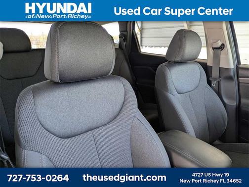 2020 Hyundai SANTA FE SE 2.4