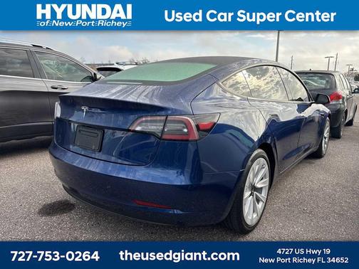 2021 Tesla Model 3 Standard Range Plus