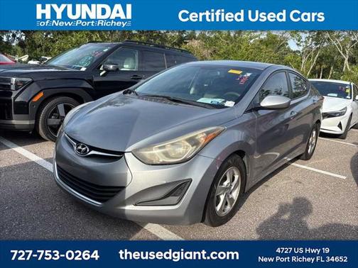 2015 Hyundai ELANTRA SE