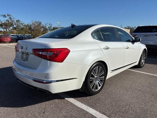 2014 Kia Cadenza Premium
