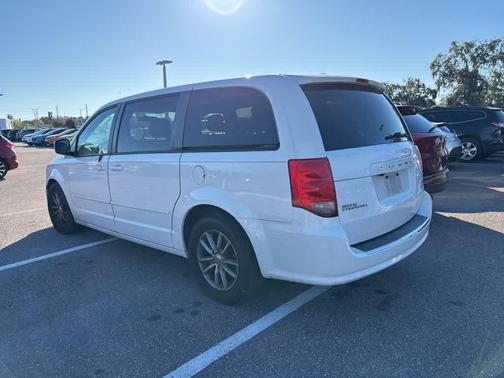 2014 Dodge Grand Caravan R/T