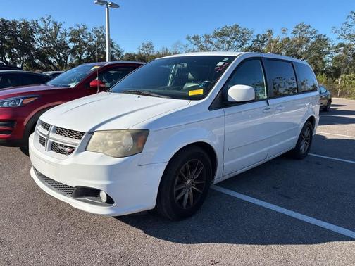2014 Dodge Grand Caravan R/T