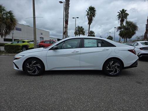 2025 Hyundai ELANTRA Sport