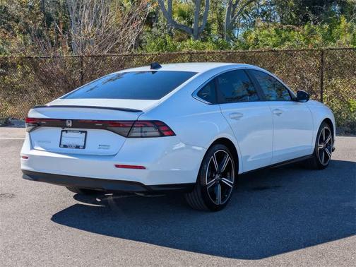 2023 Honda Accord Hybrid Base