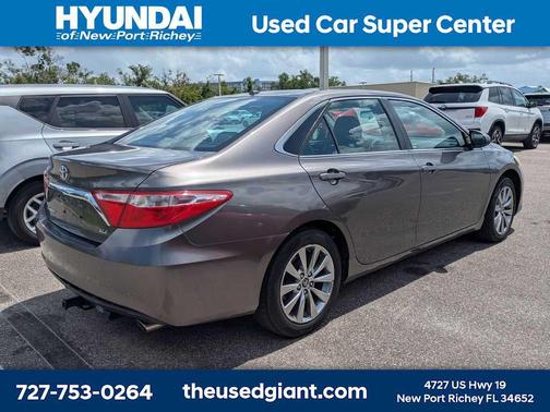 Predawn Gray Mica 2016 Toyota Camry XLE
