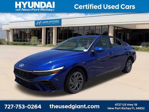 2024 Hyundai ELANTRA SEL