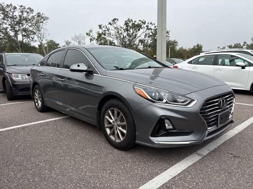 2018 Hyundai SONATA SE