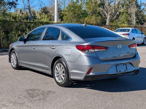 2018 Hyundai SONATA SE