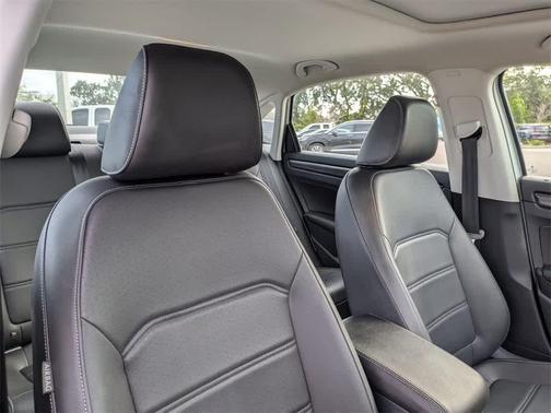 2020 Volkswagen Passat 2.0T R-Line