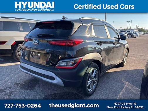 2023 Hyundai KONA SEL
