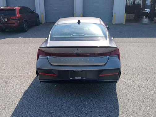 2026 Hyundai ELANTRA Sport