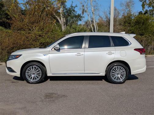 2019 Mitsubishi Outlander PHEV SEL