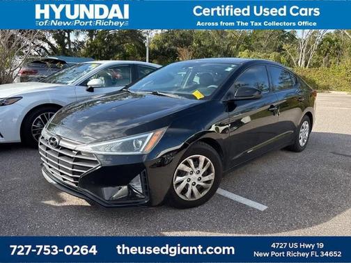 2020 Hyundai ELANTRA SE