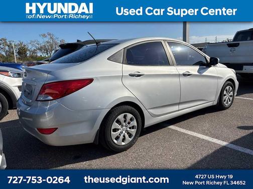 2016 Hyundai Accent SE