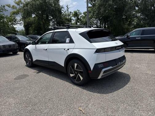 2025 Hyundai IONIQ 5 SEL