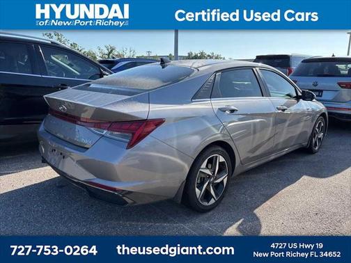 2023 Hyundai ELANTRA Limited
