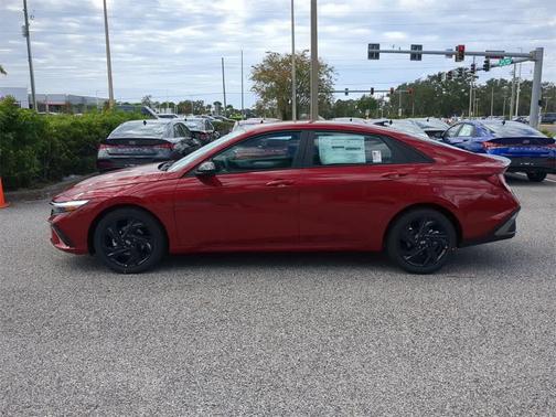 2026 Hyundai ELANTRA Sport