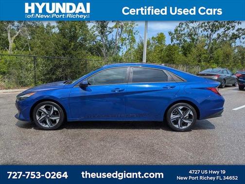 2023 Hyundai ELANTRA SEL