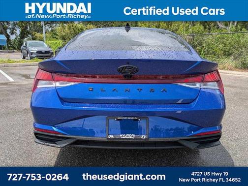2023 Hyundai ELANTRA SEL