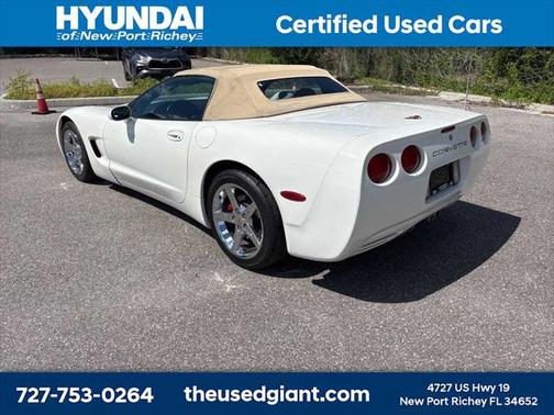 2002 Chevrolet Corvette Base