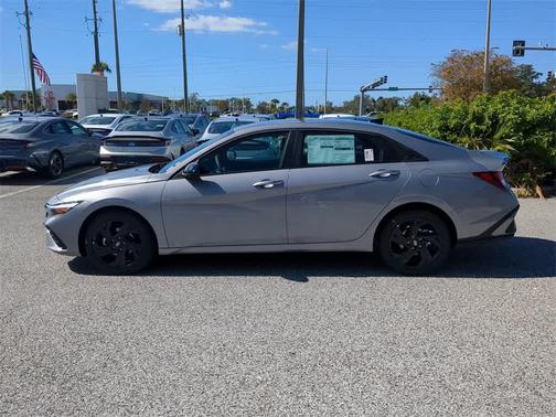 2026 Hyundai ELANTRA Sport